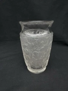 Vintage Lalique France Deauville Frosted & Clear Vine Berries Pattern Glass Vase - Picture 1 of 8