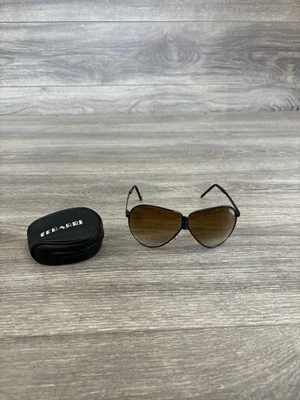 Gafas de sol plegables Ferrari Aviator vintage con estuche único con cremallera suave Foto 1 de 4