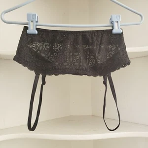 Victoria's Secret Lace Bralette Size M Black Convertible Straps Back Closure VS - Picture 1 of 12