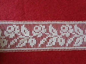 ANCIENNE DENTELLE ECRUE  2,90 M DE LONG X 50 MM DE LARGE DECOR FLEUR - Bild 1 von 1