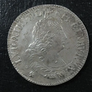 1 écu aux insignes 1702 9 Rennes France KM#329.3 silver Overstrike(Flan Réformé) - Picture 1 of 2