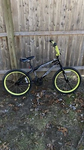 huffy bmx bike - Picture 1 of 4