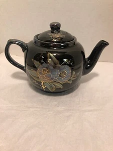 Cauldon Pottery Of England Iridescent Black Floral Teapot - Foto 1 di 11