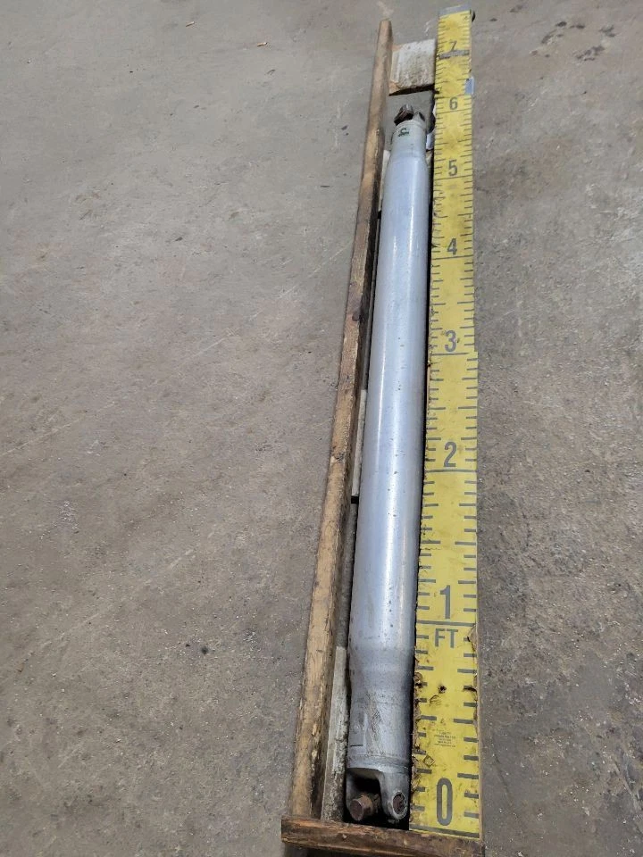 Eje de transmisión trasero 4x4 doble cabina 4,3 L para camioneta Sierra 1500 14-18 1624271 Foto 1 de 4