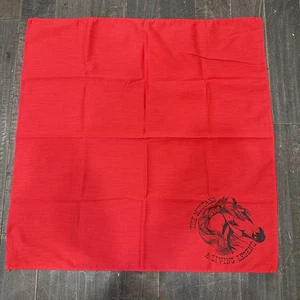 De colección The Mustang A Living Legend Bandana Rojo Pañuelo Amante del Caballo Vaquero - Imagen 1 de 7