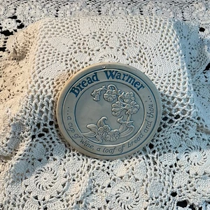 Vintage 1989 Heartland Studios Lynn Ulick Bread Warmer Ceramic Tile Inscription - Picture 1 of 3