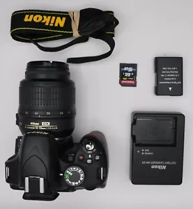 Nikon D3200 DSLR Kamera + 18-55mm VR Objektiv Kit - Top, getestet & funktionsfähig - Bild 1 von 24