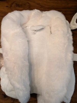 BATA DE PIEL SINTÉTICA ALPINA POTTERY BARN - BLANCA - MEDIANA - CAJA ABIERTA Foto 1 de 4