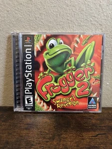 Frogger 2 Swampys Revenge PS1 PlayStation 1 etichetta nera completo CIB quasi come nuovo - Foto 1 di 3