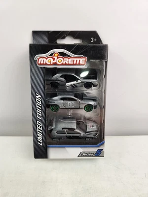 MAJORETTE Camaro, Challenger y VW Gulf GTI EDICIÓN LIMITADA PAQUETE DE 3 SERIE 5  Foto 1 de 4