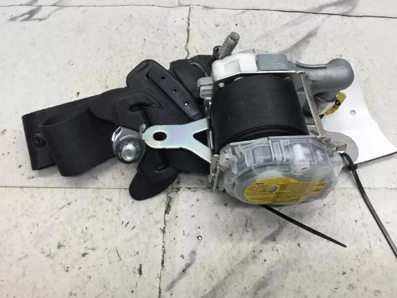 Conjunto retractor cinturón de seguridad pasajero Subaru BRZ Scion Toyota 86 2013-2020 negro Foto 1 de 1