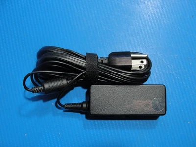 Genuine Chicony AC Adapter 40W A13-040N3A 19V 2.1A 5.0×2.0 mm Tip, No Center Pin - Image 1 of 4