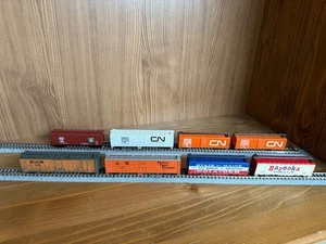 8 N Scale Canadian National Freight cars/Bazooka/BAR/Pacific Fruit - boxed - Picture 1 of 15