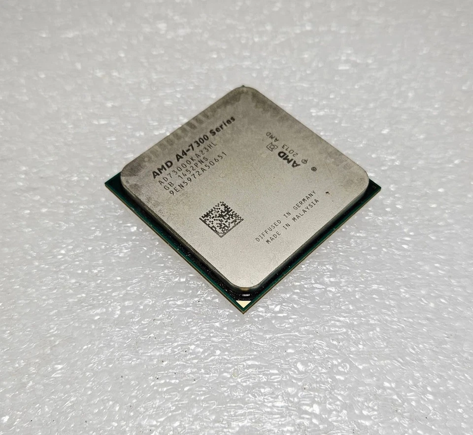 AMD A4-Series A4-7300 3.8 GHz - AD7300OKA23HL Socket FM2 - Image 1 of 1