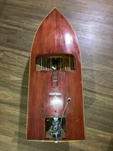 VINTAGE SPEED BOAT TOY MODEL HANDMADE WOOD With K&B Outboard Motor. - Picture 1 of 24