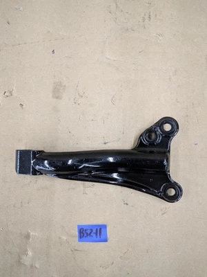 2008-2017 Harley-Davidson Dyna Exhaust Bracket 65696-08 - Image 1 of 4