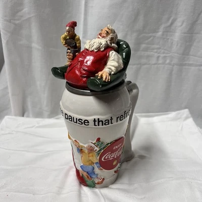 Coca-Cola Stein Santa and Elves 1994 "La pausa que refresca" con certificado de autenticidad Foto 1 de 4