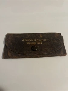 Estuche de cuero vintage Chicago 1933 A Century of Progress Feria Mundial de Chicago - Imagen 1 de 4