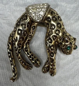 Spilla leopardata vintage anni 80 Firenze non firmata occhi verdi con coda articolata - Foto 1 di 7