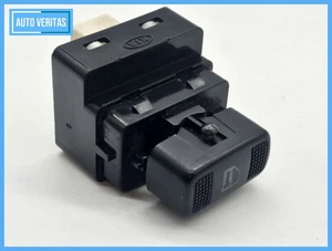 Original KIA Carnival II Central Locking ZV Switch 621W04960 - Picture 1 of 6