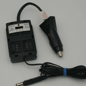 ARCHER Multi 6V 9V 12V DC AUTO ADAPTER Cat. NO. 270-1562 - Picture 1 of 2