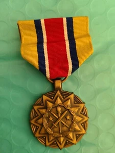 🪖United States Army Reserve Achievement Medal 🪖Vintage  - Bild 1 von 3