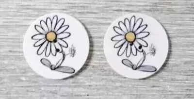 daisy flower wood buttons sewing 2 holes 3/4 inch (set #1) 2pc - Image 1 of 2