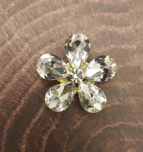 Broche MAGNÉTICO Margarita Cristal, Broche Collar Inglés, Pin Solapa Magnética. - Imagen 1 de 4