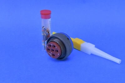 Amphenol Mil-Spec Connector 6P Female Sockets 16-6 -65°C ~ 200°C MS27473T16B6SB - Image 1 of 4