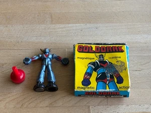 VINTAGE FIGURINE GOLDORAK MAGNETIQUE - Picture 1 of 2