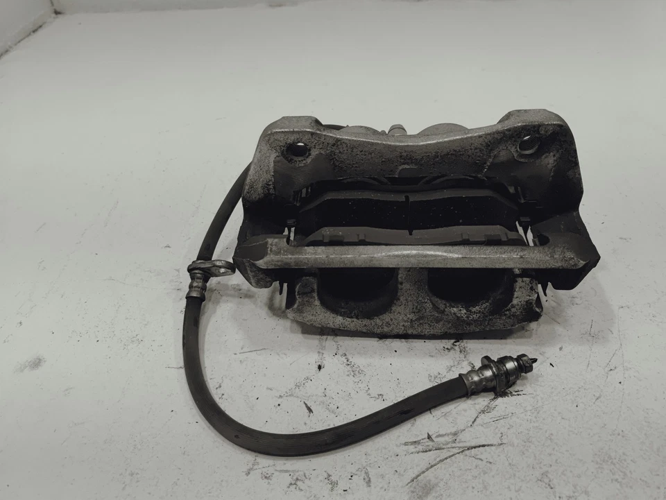 Pinza de freno delantera izquierda del lado del conductor Acura MDX 2014-2020 OEM Foto 1 de 4