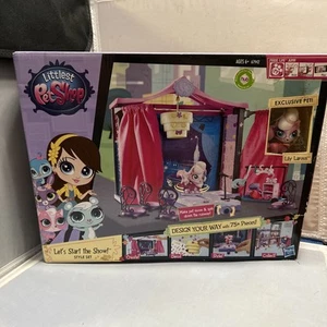 Littlest Pet Shop-Lets Start The Show Style Set w Figures NEW Hasbro 2013 - Picture 1 of 6