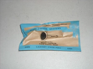 Vintage STANLEY Blue Ribbon 4486 Cabinet Pull Bright Chromium Black Insert - Bild 1 von 9