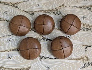 5 x Vintage Retro Tan Brown Leather Football Buttons Set 26mm Coat Cardigan - Picture 1 of 3