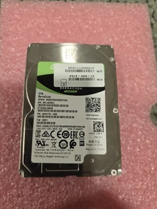 ST5000LM000 F/W: 0001 P/N: 2AN170-500 WU WCJ0 JUN 2017 Seagate 5TB - Picture 1 of 3