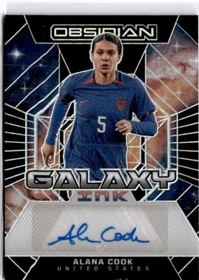 Tinta Alana Cook 2024-25 Panini Obsidian Galaxy automática USWNT #35/99 Foto 1 de 2