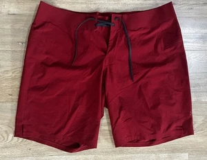NWOT Lululemon Men's Size 38 Current State Red Board Short 9" Swimming - Picture 1 of 5