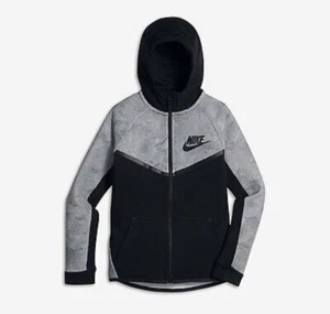 NIKE BOYS NSW TECH FLEECE WR WINDRUNNER BLACK HOODIE 840361 010 sz Small - Picture 1 of 3