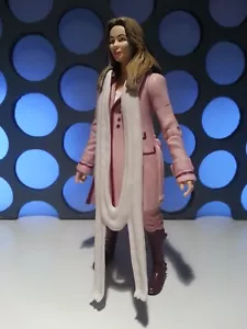 Doctor Who Romana Destiny of the Daleks Pink Coat White Scarf Classic 5" Figure - Picture 1 of 8