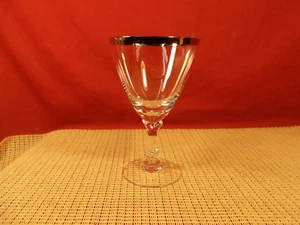 Fostoria Crystal Wedding Ring Pattern Water Goblet 6 1/4" - Picture 1 of 3