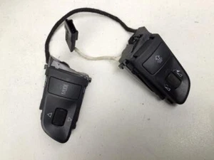 Audi A4 B7 05 06 07 S Line steering wheel buttons 4F0951527 - Picture 1 of 6