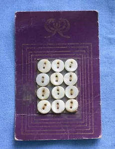 3229 Antique purple button card 12 shell, MOP buttons, gold line graphic - Picture 1 of 1