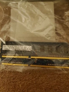 Hynix 4GB (2x2GB) 1Rx8 PC3-12800U RAM Memory DDR3 HMT325U6CFR8C-PB - Picture 1 of 1