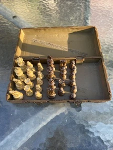 Vintage Pacific Game Company Old World Travel Chess Set w/Box Made USA 1971 - Picture 1 of 10