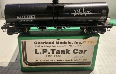 Overland Models HO Scale Brass L.P. Tank Car G.A.T.X. #32048 - Image 1 of 4