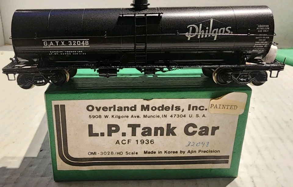 Overland Models HO Scale Brass L.P. Tank Car G.A.T.X. #32048 - Image 1 of 4