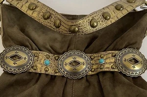 Bolso de Hombro Hobo Kathy Van Zeeland Vikingo Occidental con Cinturón - Verde Oliva y Dorado - Imagen 1 de 7