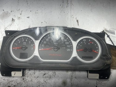 Medidor de velocímetro usado se adapta a: Pontiac Aztek Cluster 2002 EE. UU. Opt UH8 ID 10308068 G Foto 1 de 4