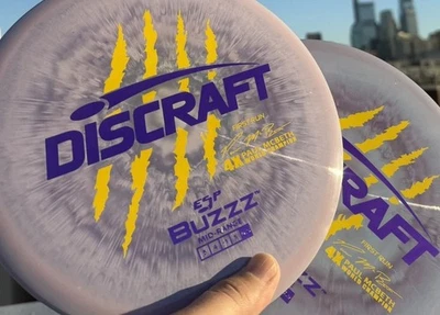 Pair of New Discraft 4x Claw Buzzz Twins - Image 1 of 3