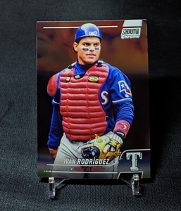 Ivan Rodriguez 2022 Topps Stadium Club CHROME Base Card #209 Texas Rangers 